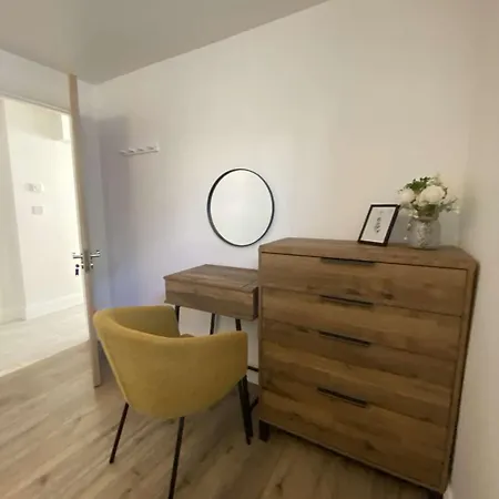 The Meadows Hideaway Апартаменты