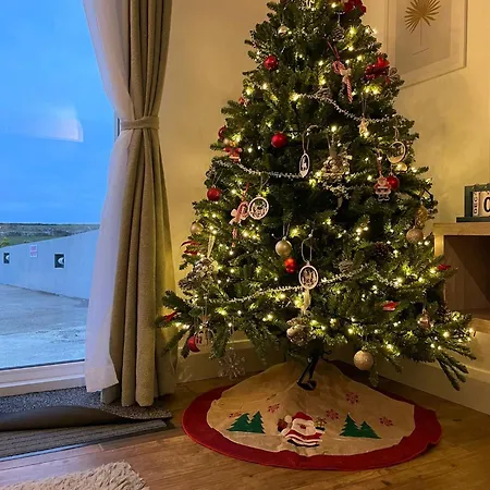 Апартаменты The Meadows Hideaway Дулин