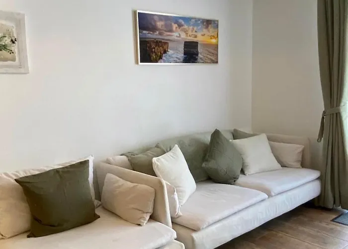 The Meadows Hideaway Appartamento Doolin